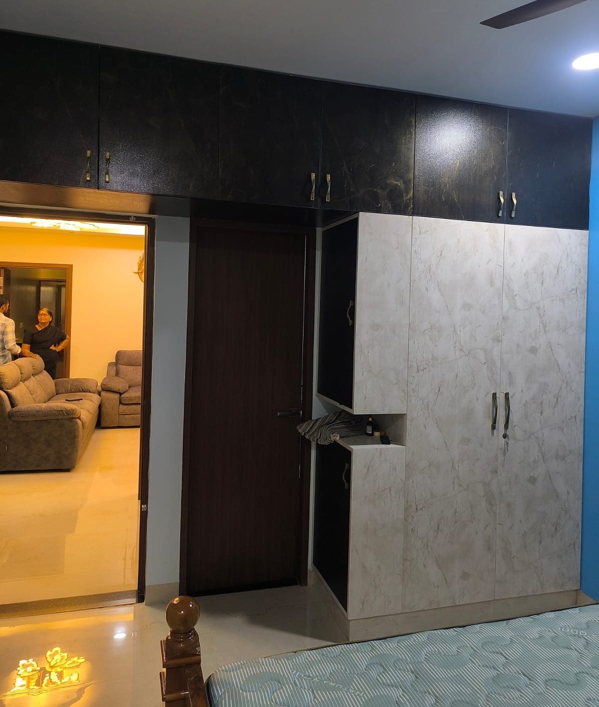 Black and white marble finish wardrobe